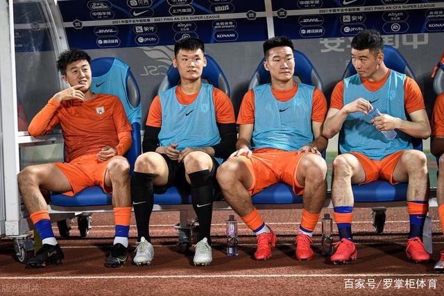 全红婵的转变：脱离运动员形象，拥抱年轻生活